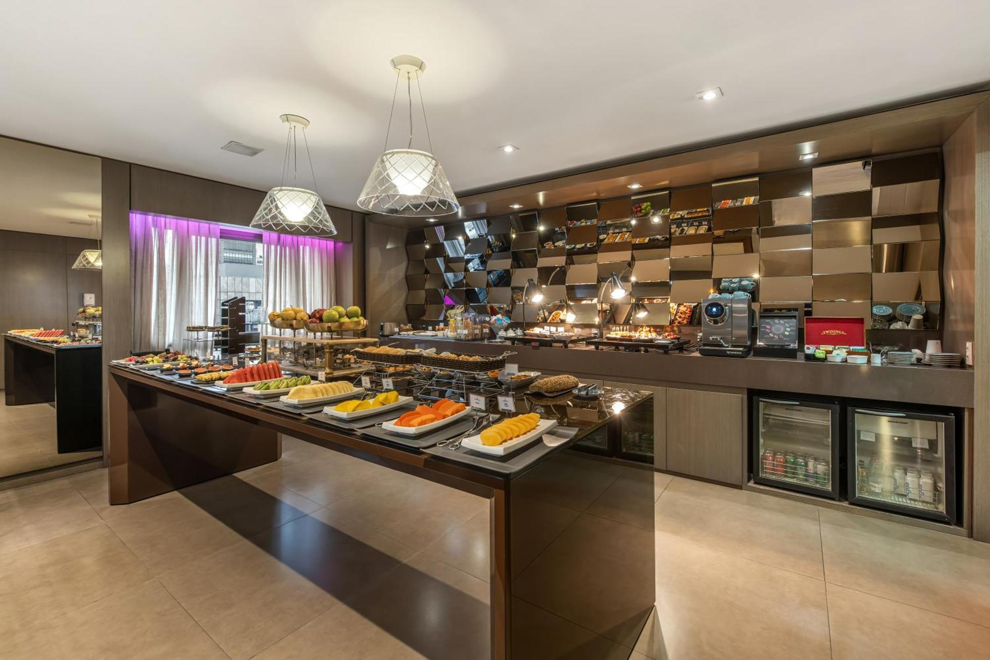 Intercontinental By Ihg Hotel