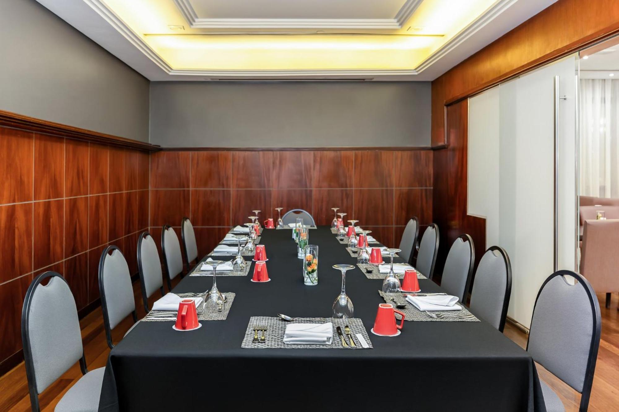 Hotel Intercontinental By Ihg